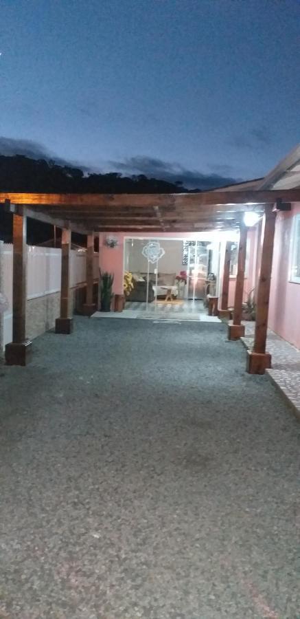 Hotel Casa De Temporada Familiar à Urubici Extérieur photo